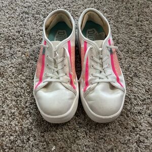 Hey dude multicolored shoes!!